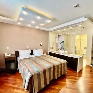 City Boutique Hotel
